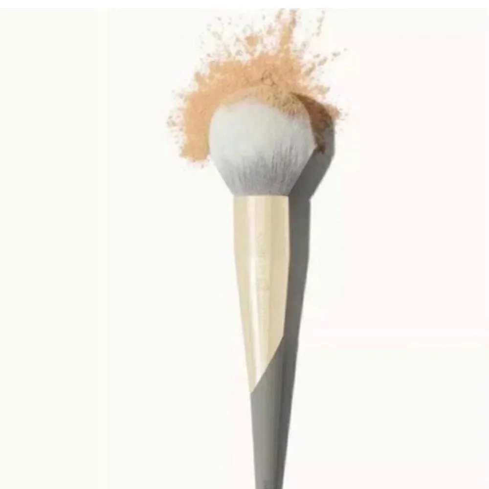 Complex & Culture Makeup Brush Quality outstanding